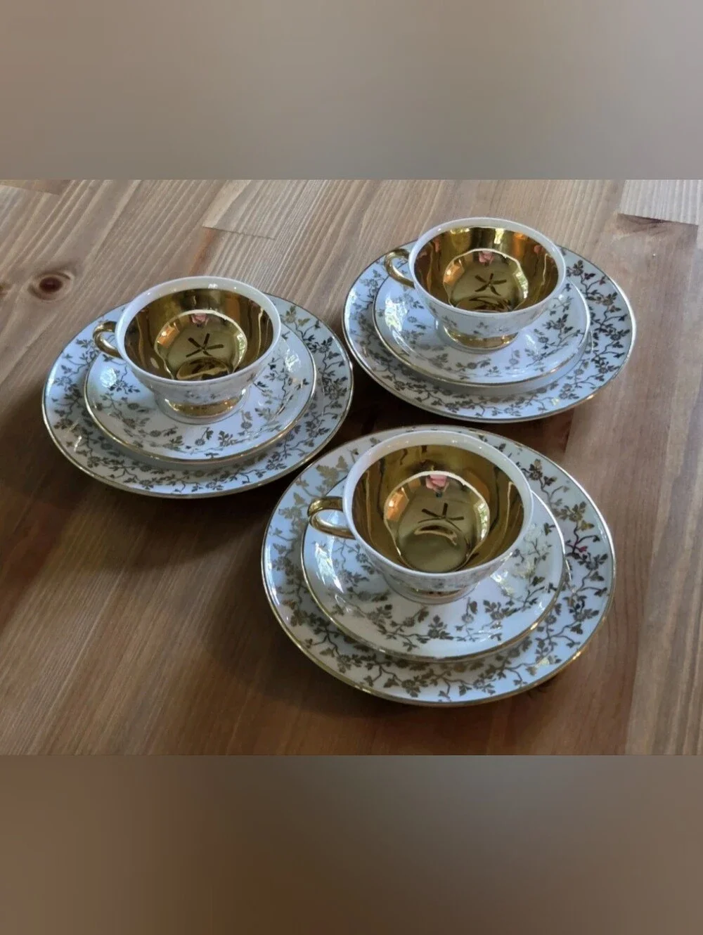 Vintage Hutschenreuther Selb Bavaria Dresden Gold Gilt Demitasse Trio Sets Set 3
